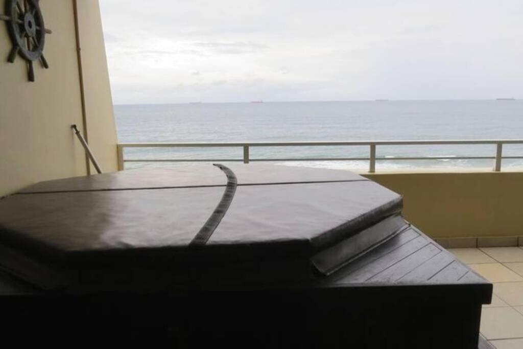 32 Lazy Lizard - Beautiful Sea Viewing Apartment