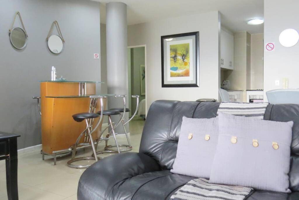 32 Lazy Lizard - Beautiful Sea Viewing Apartment